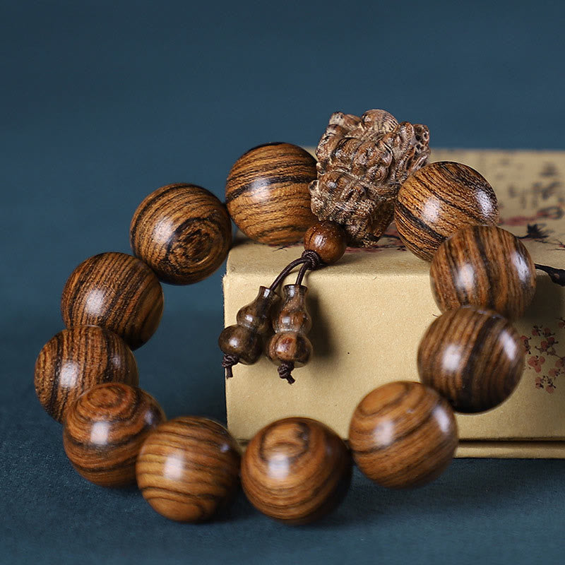 Karma Stone Rosewood Green Sandalwood Small Leaf Red Sandalwood Agarwood Dragon Carved Protection Bracelet