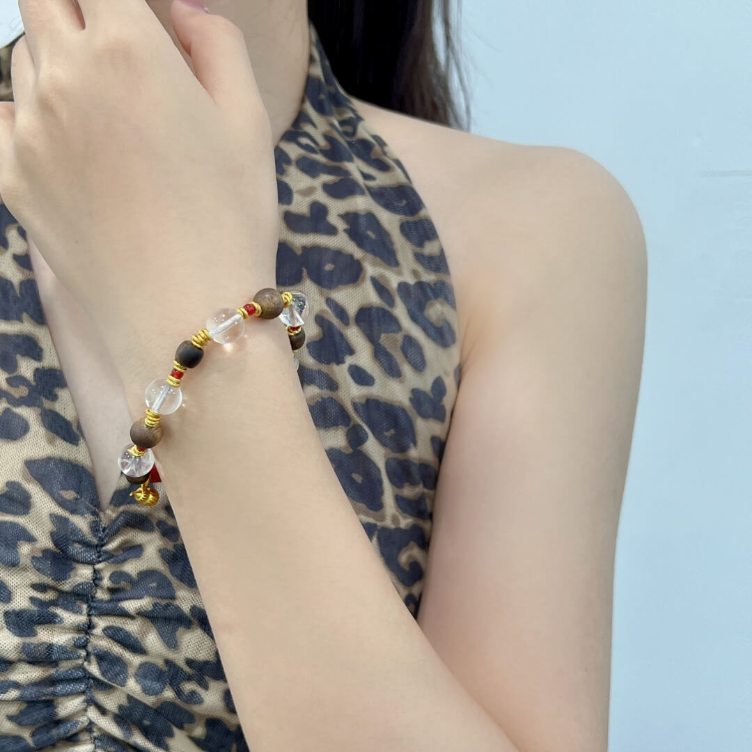 Karma Stone Bracelet 10mm Clear Quartz + Agarwood + Twisted Beads