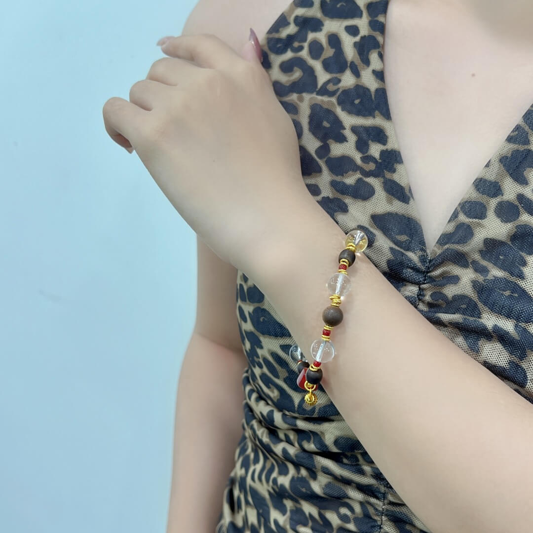 Karma Stone Bracelet 10mm Clear Quartz + Agarwood + Twisted Beads