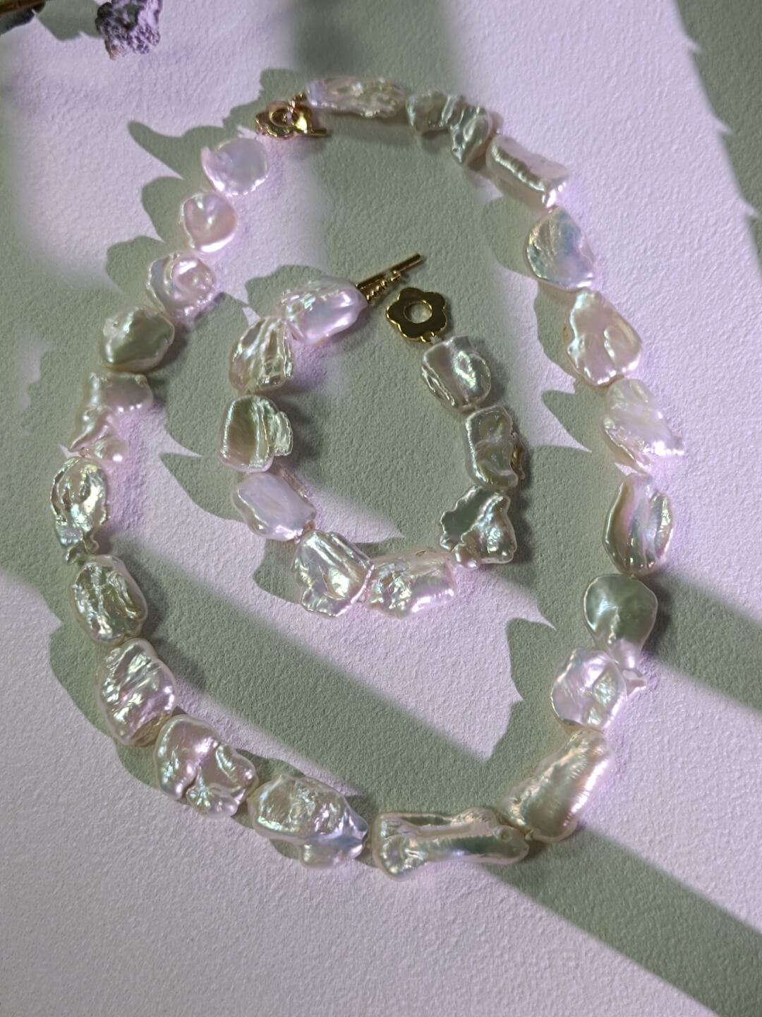 Baroque Necklace Nucleus-Free Freshwater Pearls, Strong Luster