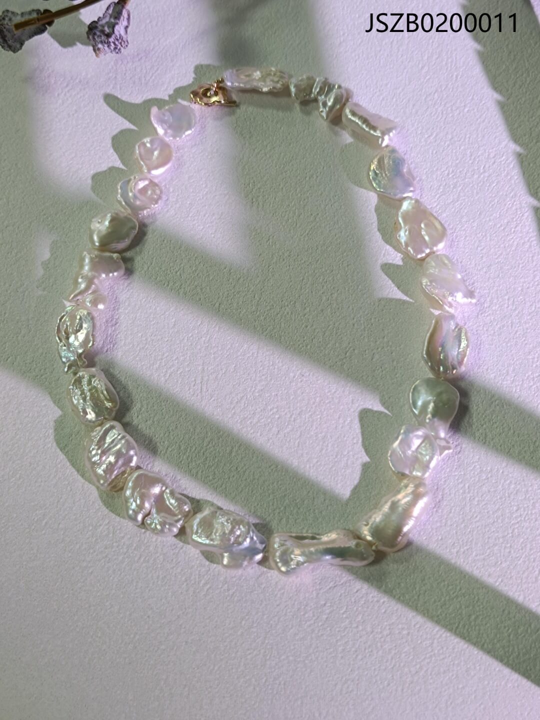 Baroque Necklace Nucleus-Free Freshwater Pearls, Strong Luster