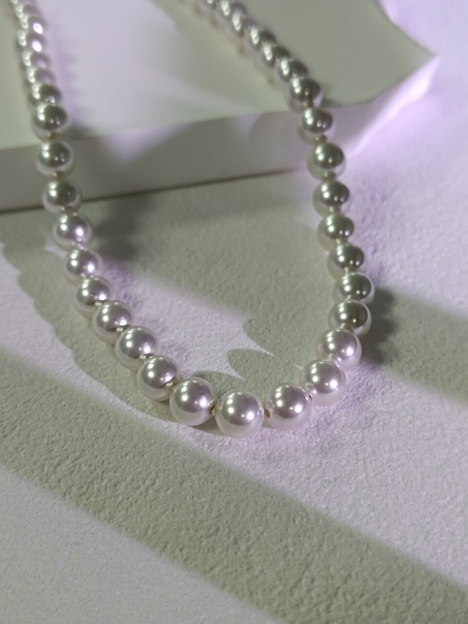 Shell Pearl Near-Round Strong Cold Light Necklace 6mm Magnetic Clasp