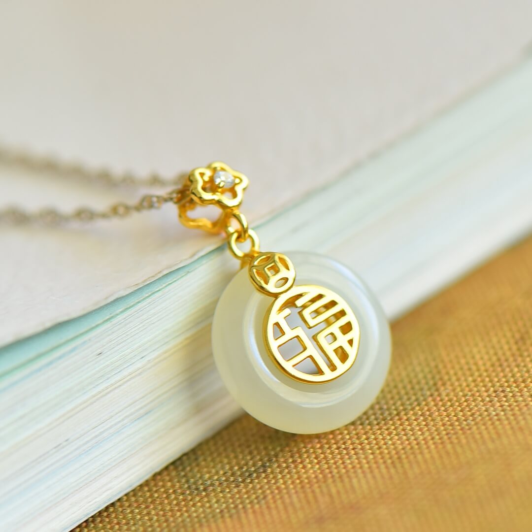 925 Sterling Silver with Hetian Jade Peace Ring Pendant (Thick Gold)