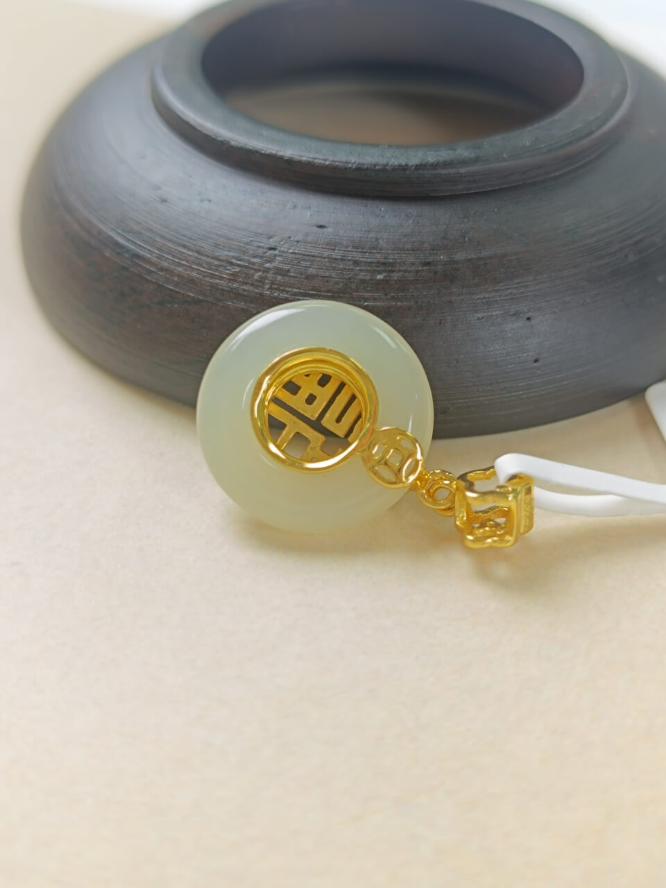 925 Sterling Silver with Hetian Jade Peace Ring Pendant (Thick Gold)