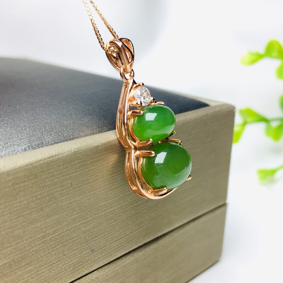 Sterling Silver Pendant with Hotan Jade Egg-Shaped Pendant