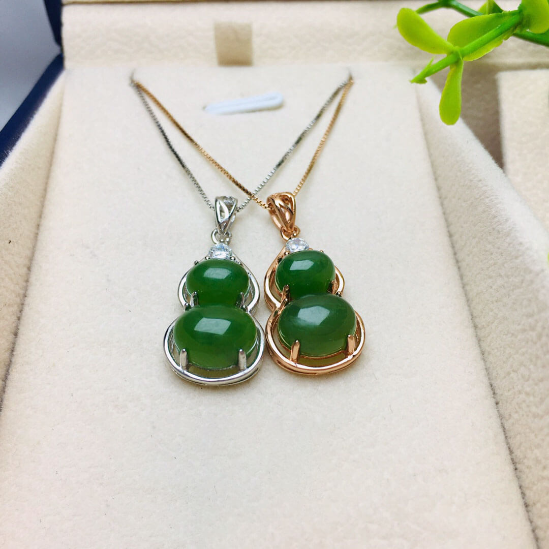 Sterling Silver Pendant with Hotan Jade Egg-Shaped Pendant