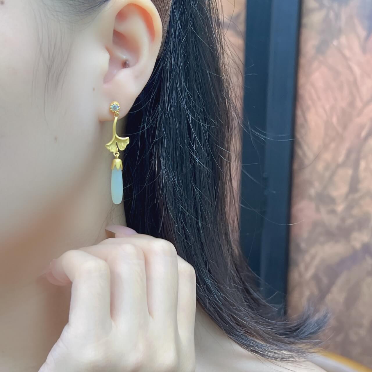 Sterling Silver with Hetian Jade (5x20cm) Long Pendant Plain Silver “So Glad You're Here” Earrings (Thick Brushed Gold)