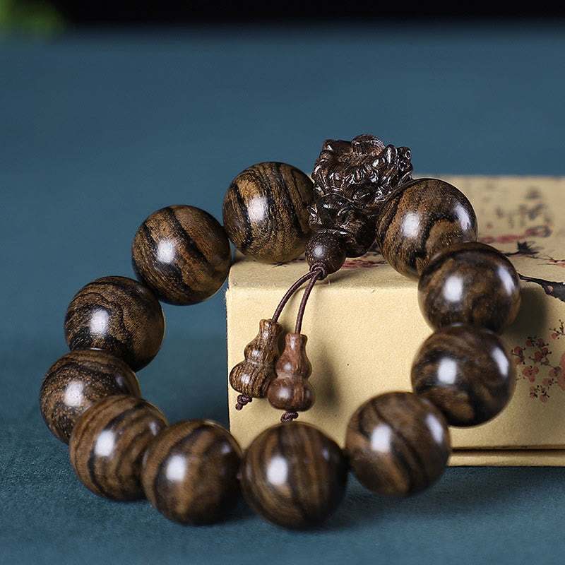 Karma Stone Rosewood Green Sandalwood Small Leaf Red Sandalwood Agarwood Dragon Carved Protection Bracelet