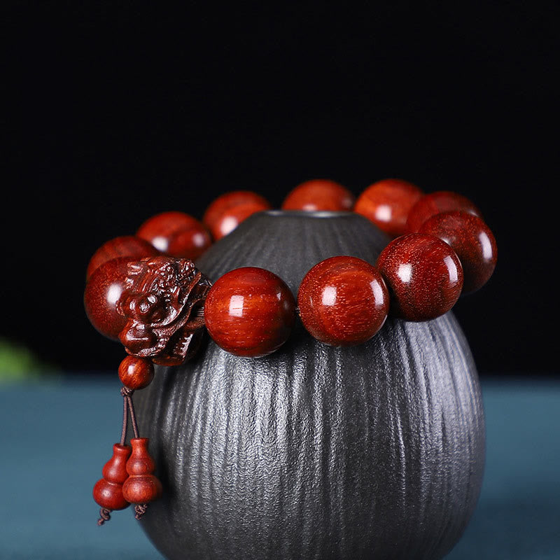 Karma Stone Rosewood Green Sandalwood Small Leaf Red Sandalwood Agarwood Dragon Carved Protection Bracelet
