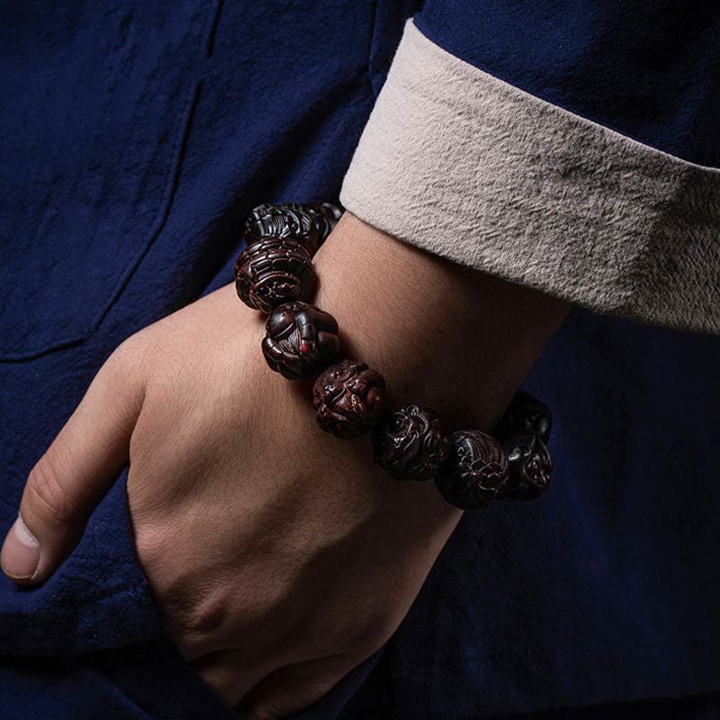 Karma Stone Chinese Zodiac Engraved Small Leaf Red Sandalwood Protection Bracelet