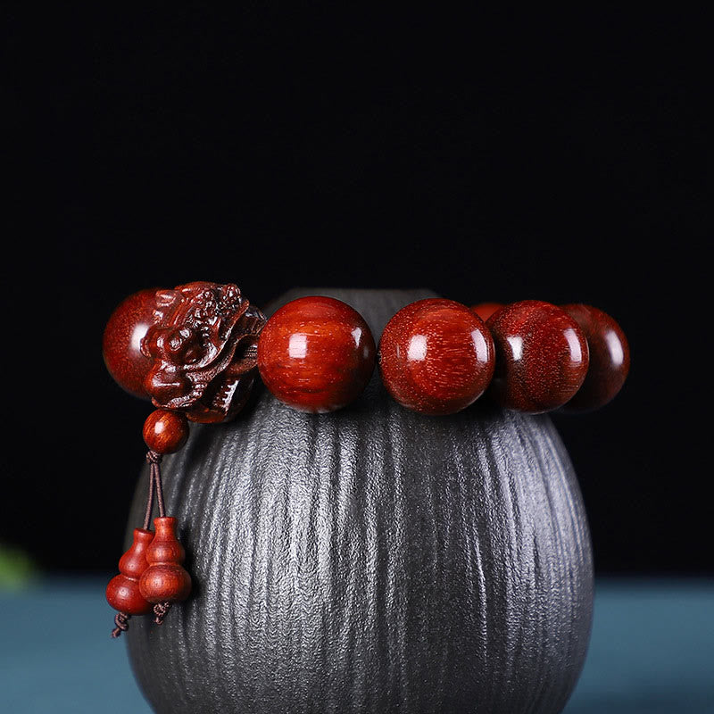 Karma Stone Rosewood Green Sandalwood Small Leaf Red Sandalwood Agarwood Dragon Carved Protection Bracelet