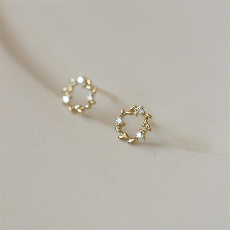 Karma Stone 925 Sterling Silver Posts Copper Metal Tiny Wreath Stud Blessing Flower Earrings