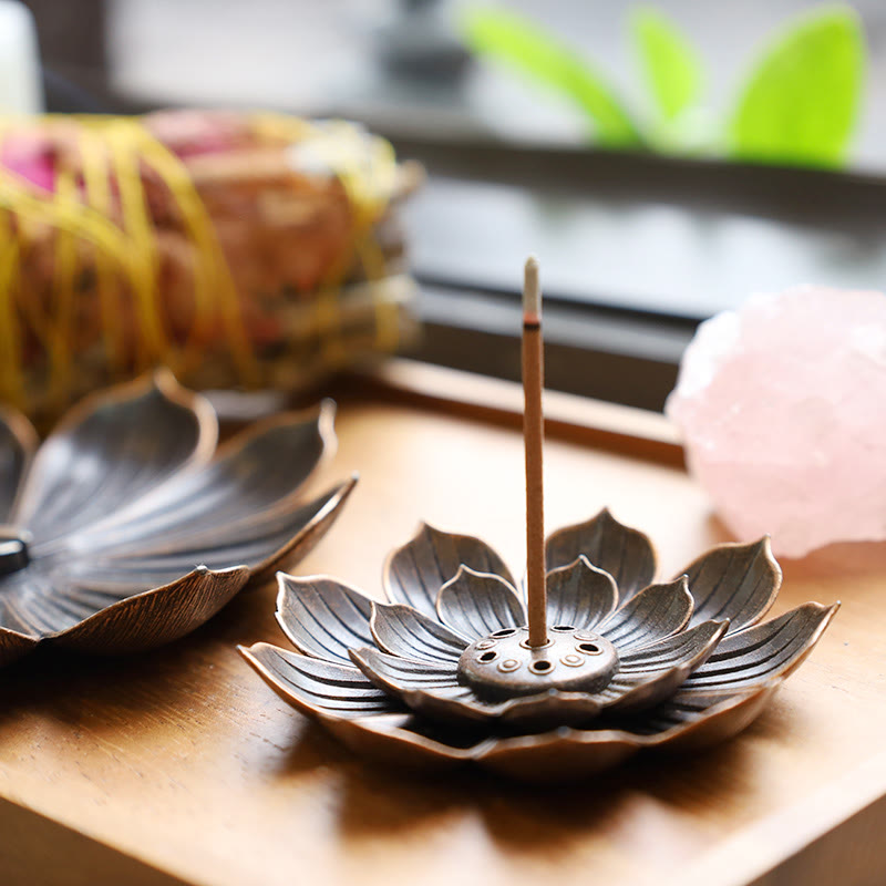 Karma Stone Creative Six-hole Lotus Incense Burner