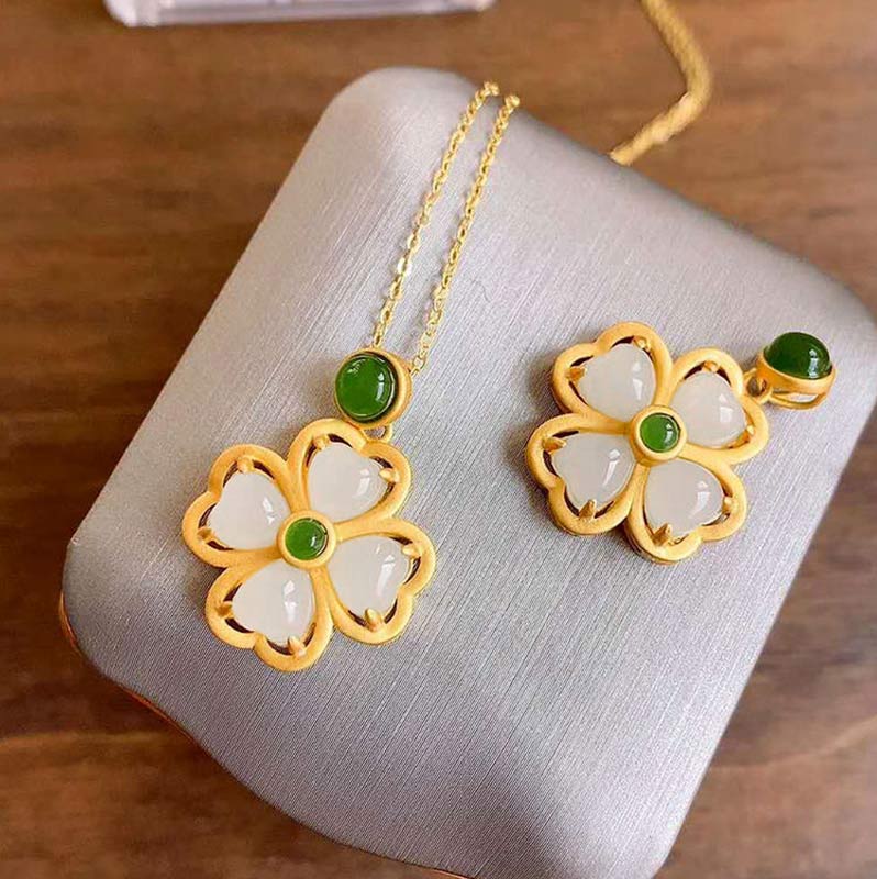 Karma Stone 925 Sterling Silver Lucky Four Leaf Clover Jade Prosperity Necklace Chain Pendant
