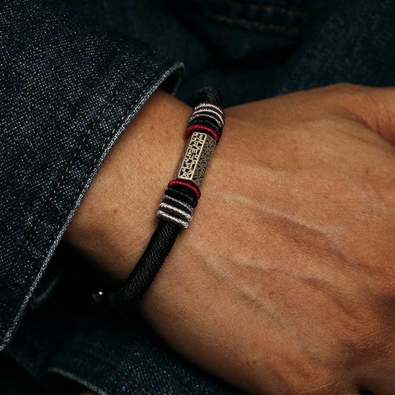 Karma Stone 925 Sterling Silver Om Mani Padme Hum Peace Red String Bracelet